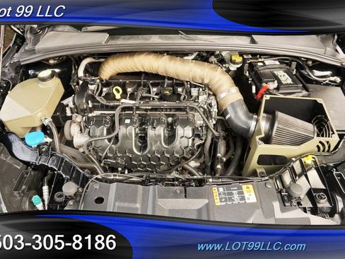 Used 2017 Ford Focus RS image 19