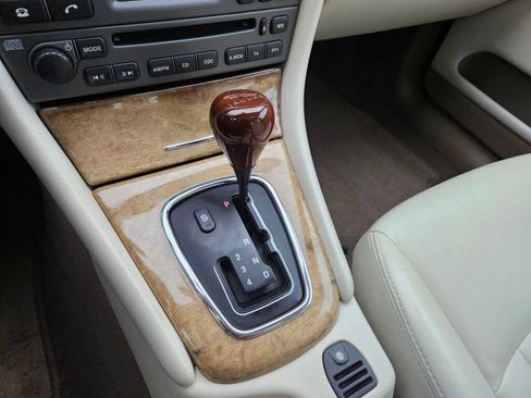 Used 2005 Jaguar X-TYPE 3.0 image 23