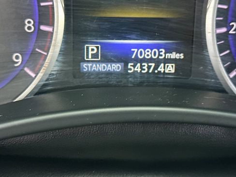 Used 2017 INFINITI Q60 Red Sport 400 image 22