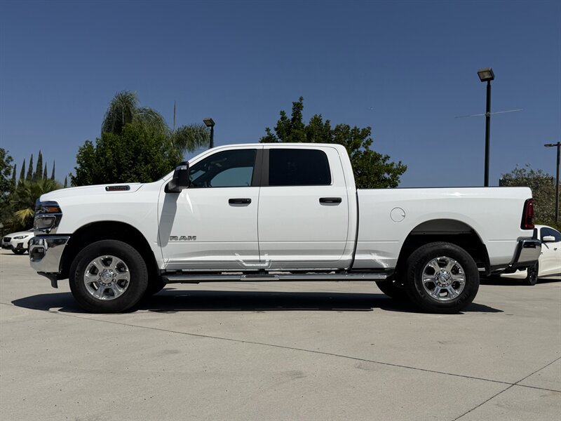 Used 2026 RAM 2500 Big Horn AWD/4WD image 2