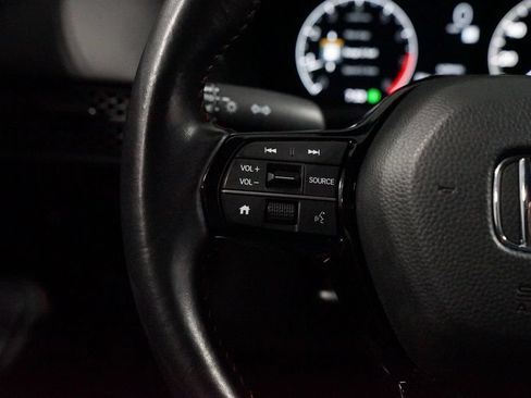 Used 2025 Honda HR-V Sport image 14