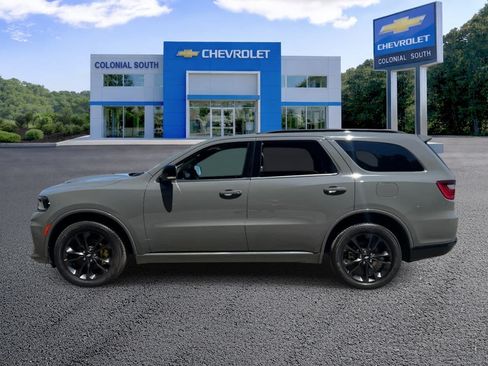 Used 2025 Dodge Durango GT AWD/4WD image 3
