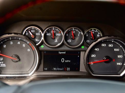 Used 2021 Chevrolet Tahoe RST w/ Luxury Package image 26