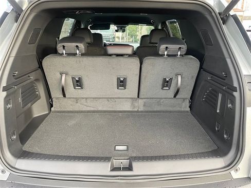 New 2026 Chevrolet Traverse Z71 w/ Driver Confidence Package image 28