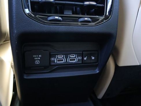 Used 2024 Jeep Grand Cherokee Limited image 11