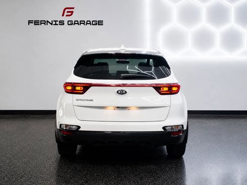 Used 2020 Kia Sportage LX FWD image 11