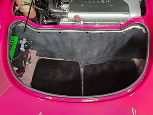 Used 2005 Lotus Elise image 18