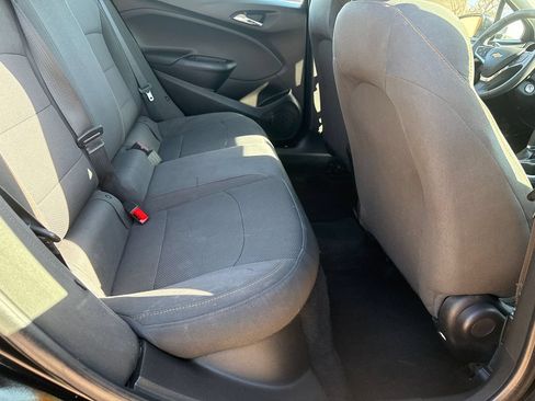 Used 2019 Chevrolet Cruze LS w/ LS Convenience Package FWD image 14