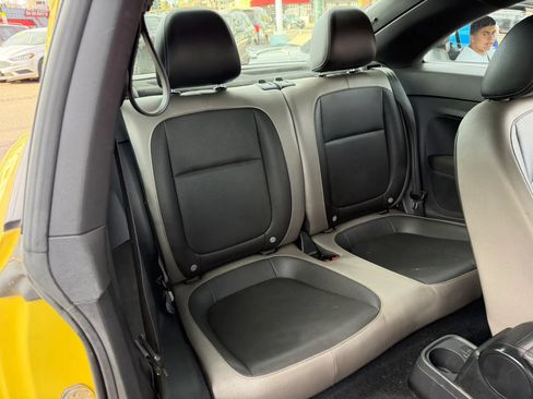 Used 2015 Volkswagen Beetle 1.8T FWD image 19