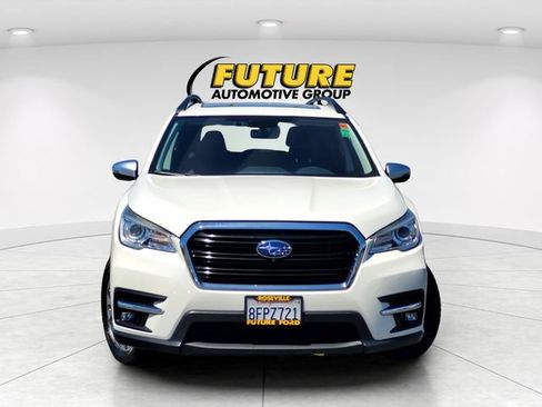 Used 2019 Subaru Ascent Touring AWD/4WD image 2