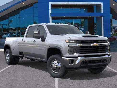 New 2026 Chevrolet Silverado 3500 LT AWD/4WD image 31