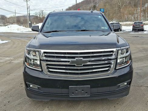 Used 2017 Chevrolet Tahoe LT w/ Luxury Package image 2
