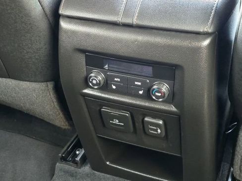 Used 2023 Chevrolet Traverse High Country w/ LPO, 'HIT The Road' Package FWD image 19