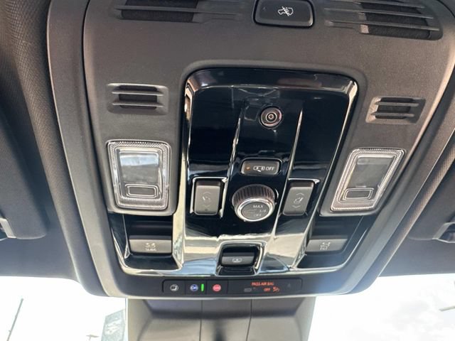 Used 2025 Cadillac Escalade Sport w/ LPO, ONYX Package AWD/4WD image 22