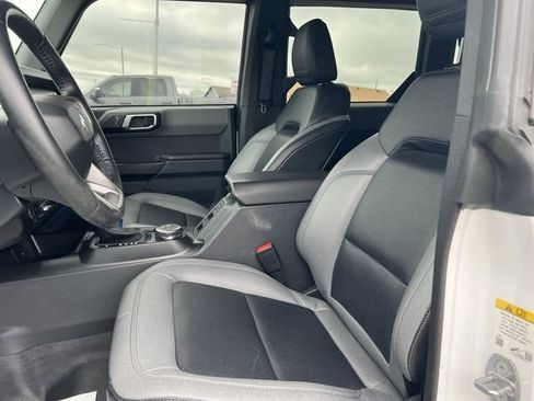 Used 2024 Ford Bronco Black Diamond AWD/4WD image 6