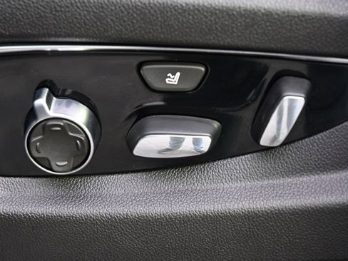 Used 2017 Cadillac Escalade ESV Platinum image 14