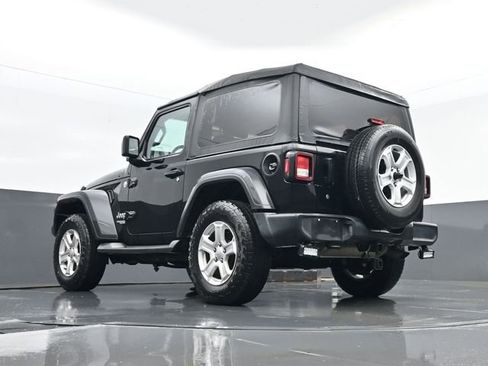 Used 2019 Jeep Wrangler Sport image 22