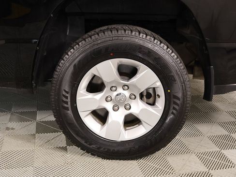 Used 2022 RAM 1500 Big Horn RWD image 17