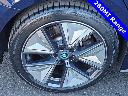 Used 2022 BMW i4 eDrive40 w/ Premium Package image 12