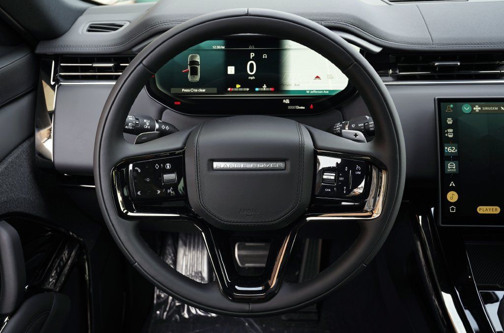 New 2026 Land Rover Range Rover Sport Dynamic SE AWD/4WD image 16