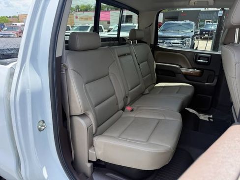 Used 2016 GMC Sierra 2500 SLT w/ Duramax Plus Package AWD/4WD image 23
