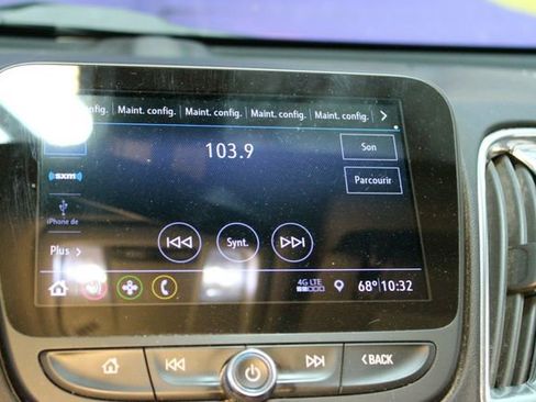 Used 2019 Chevrolet Malibu LT image 24