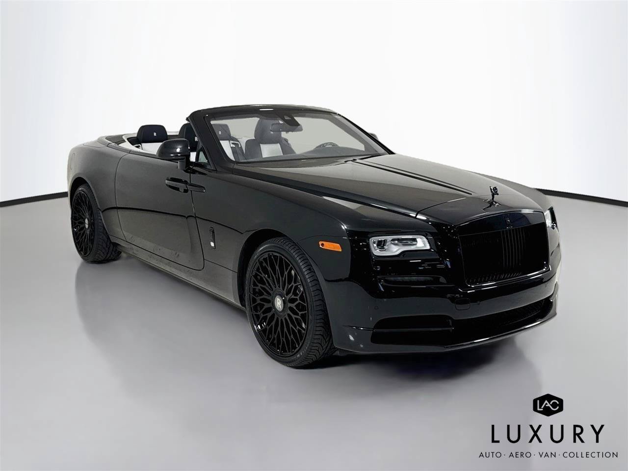Used 2018 Rolls-Royce Dawn RWD image 2