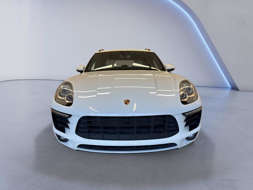 Used 2017 Porsche Macan AWD/4WD image 2