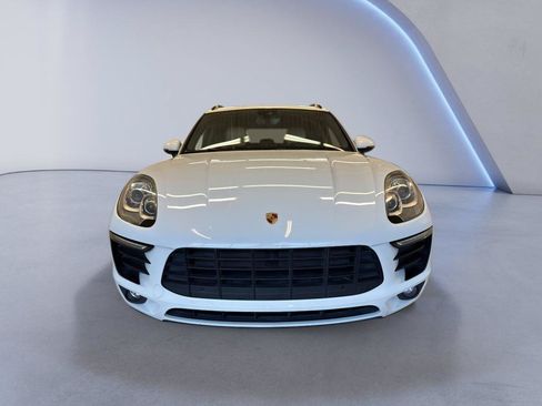 Used 2017 Porsche Macan AWD/4WD image 2