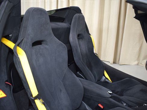 Used 2020 McLaren 720S Performance RWD image 20