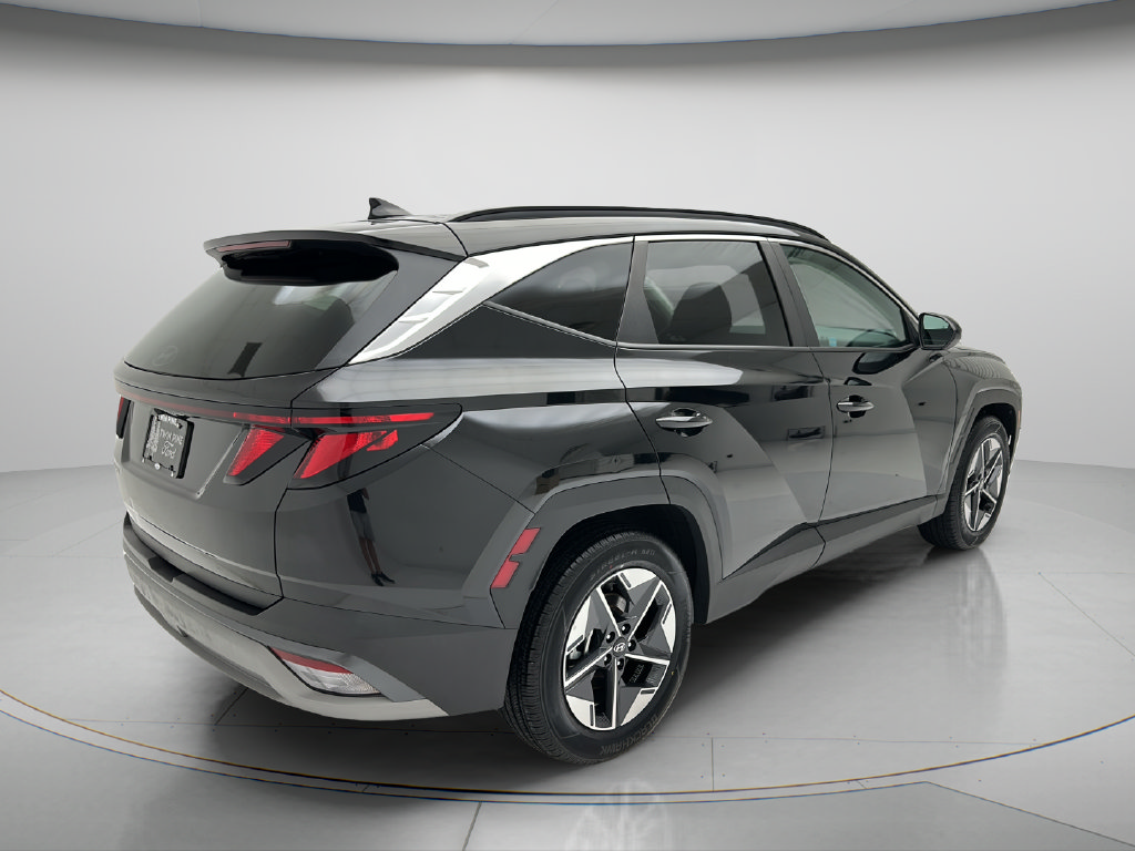 Used 2025 Hyundai Tucson SEL FWD image 5