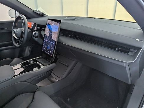 Used 2025 Polestar Polestar 3 image 16