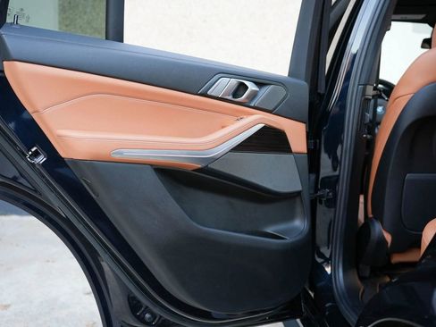 Used 2021 BMW X5 sDrive40i w/ M Sport Package image 24