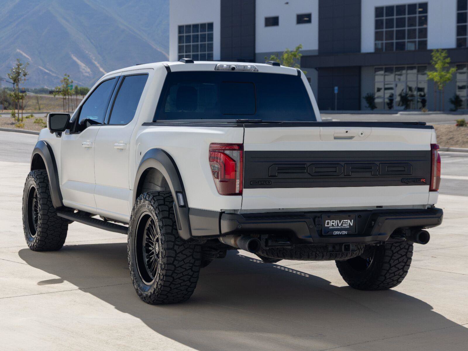 Used 2025 Ford F150 Raptor w/ Equipment Group 803A Raptor R AWD/4WD image 10