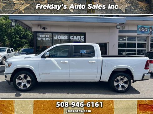 Used 2022 RAM 1500 Laramie AWD/4WD image 1