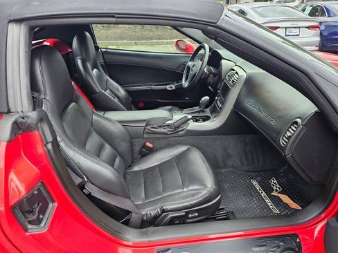 Used 2007 Chevrolet Corvette Base w/ Preferred Equipment Group image 23