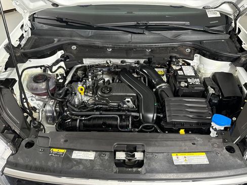 Used 2022 Volkswagen Taos S FWD image 38