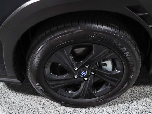 Used 2024 Subaru Crosstrek 2.0i image 11