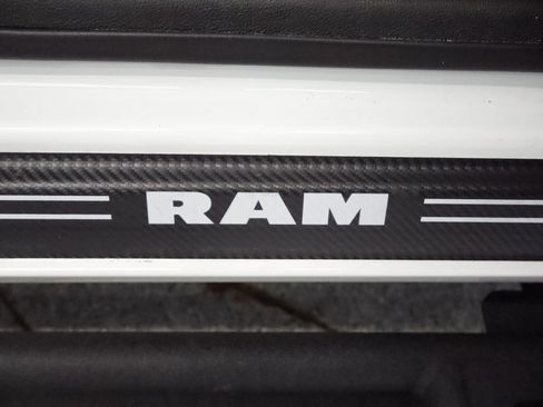 Used 2024 RAM 2500 Tradesman w/ Chrome Appearance Group AWD/4WD image 14