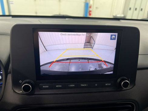 Used 2022 Hyundai Kona SEL FWD image 15