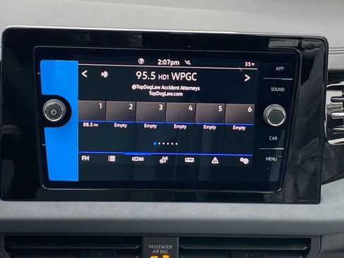 New 2026 Volkswagen Jetta SE image 6