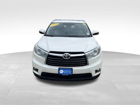 Used 2015 Toyota Highlander Limited AWD/4WD image 10