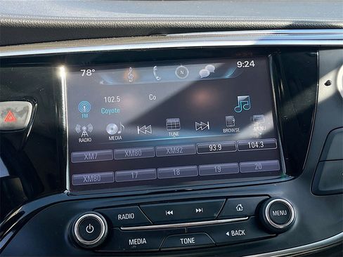 Used 2020 Buick Envision Essence image 15