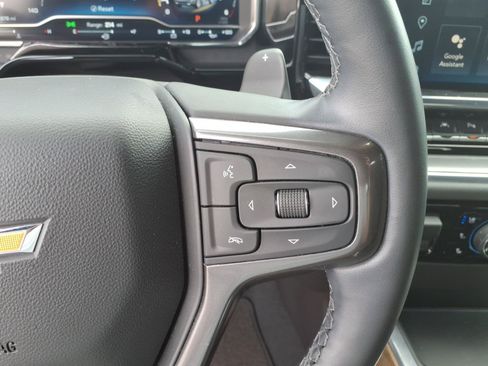 Used 2023 Chevrolet Silverado 1500 High Country AWD/4WD image 19