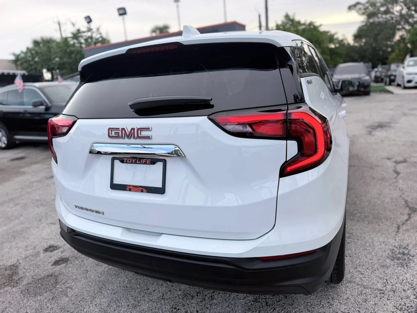 Used 2019 GMC Terrain SLE FWD image 13