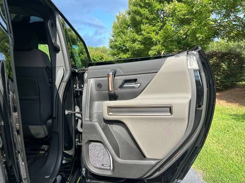 Used 2025 GMC Hummer EV 3X AWD/4WD image 61