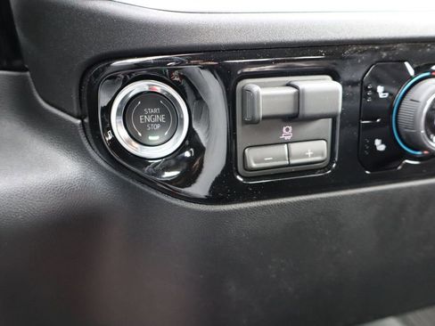 New 2026 Chevrolet Silverado 1500 LT AWD/4WD image 12