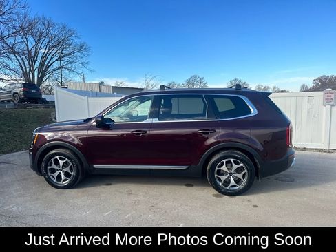 Used 2020 Kia Telluride EX w/ Towing Package image 3