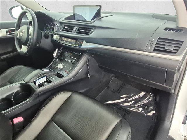 Used 2011 Lexus CT 200h Premium w/ Premium Audio Pkg FWD image 26
