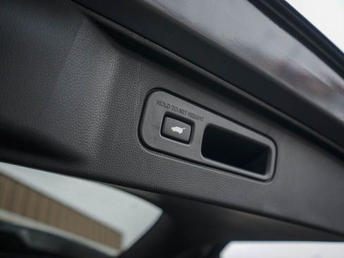 New 2025 Honda Pilot Elite image 8